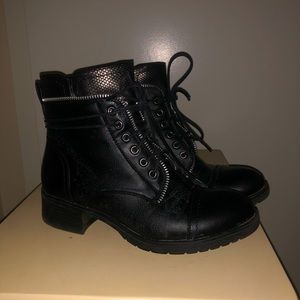 Stefania Italy Size 7.5 Boots